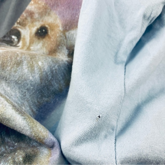 Arctic Polar Bear Tank Top Souvenir Shirt Iqaluit Nunavut Canada Blue Colorblock - Picture 2 of 5